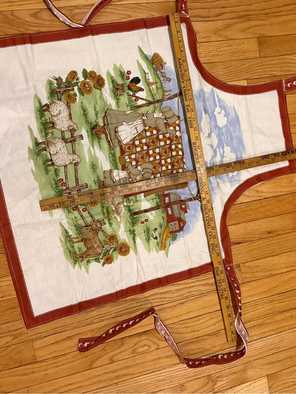 Rust Red Country Farmhouse Cotton Apron with Quilt Print